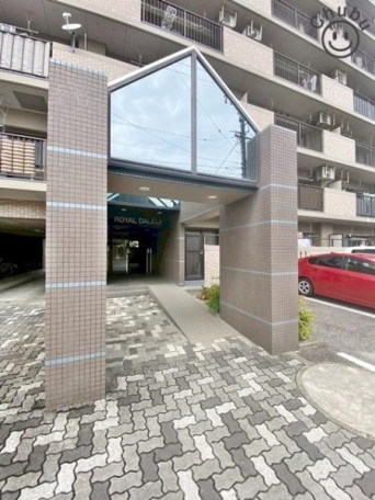 いつも清潔に保たれたエントランス部分 総戸数26戸のマンションです エントランス